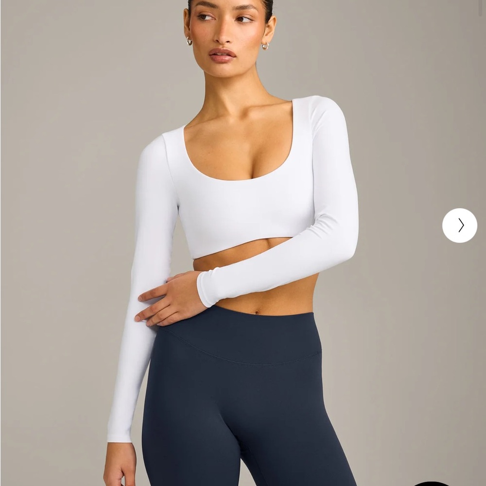 Oner active soft motion scoop neck long sleeve crop top